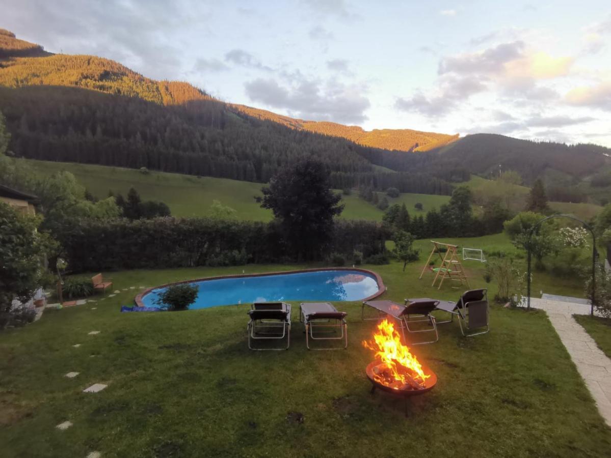 Pool, Pokale, Sauna, Billard, Kirche U. Viel Natur Vordernberg Екстериор снимка