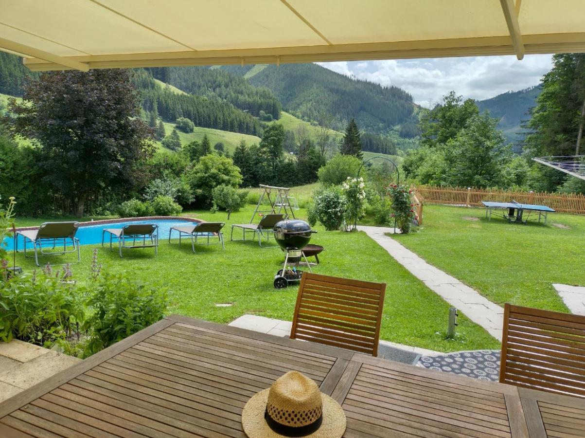 Pool, Pokale, Sauna, Billard, Kirche U. Viel Natur Vordernberg Екстериор снимка